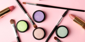 Kozmetik Sektöründe Trend Belirleyiciler