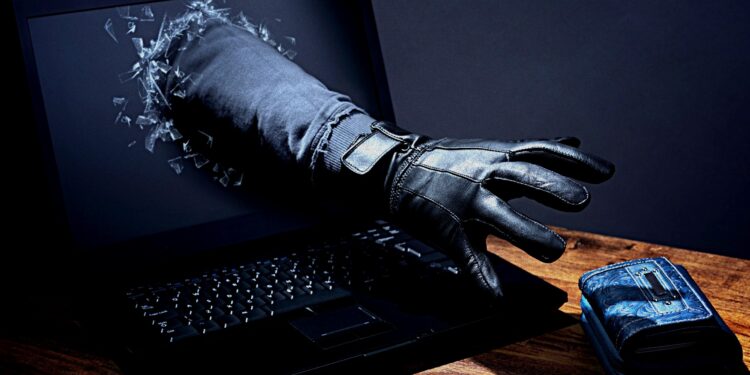 18 ilde siber dolandırıcılık operasyonu