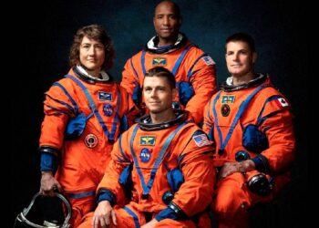 50 yıl sonra Ay’a yolculuk