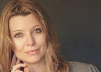 Elif Şafak’a “intihal” suçlaması!