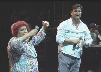 Fethiye’deki harikulade şenliğe İzmir Marşı damga vurdu