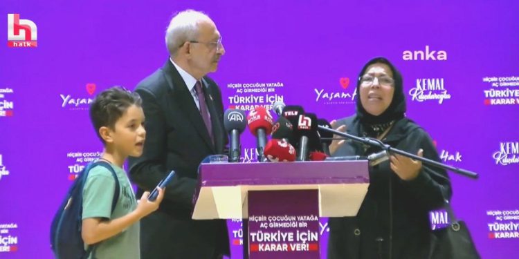 Kılıçdaroğlu Kendisine Seslenen Bayanı Kürsüye Çağırdı: Toz Pembe Tabloya Rağmen Gerçekleri Anlattı