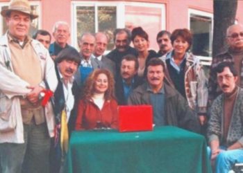 Mahallenin Muhtarları oyuncusu Yalçın Gülhan hayatını yitirdi