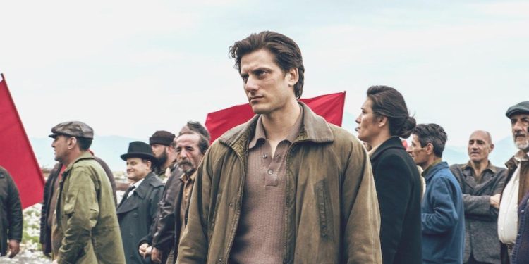 Martin Eden sinemasının fragmanı sinema severlerle buluştu