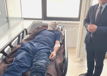 Öğretmene Muştalı Atak