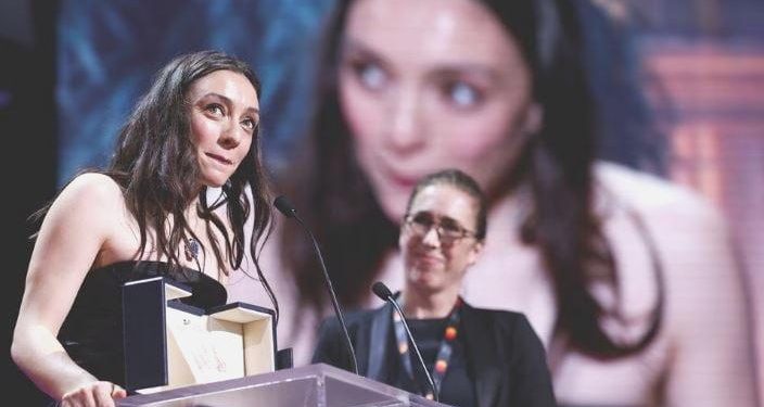 Reuters’tan Merve Dizdar’la İlgili Çarpıcı Yorum! Cannes’dan Kutuplaşmış Bir Türkiye’ye Döndü