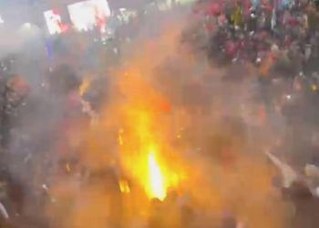 Seçim Kutlamasında Tehlikeli Anlar