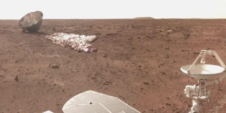 Zelzele Ortaya Çıkardı: Mars Kabuğu Yer Kabuğundan Daha Kalın