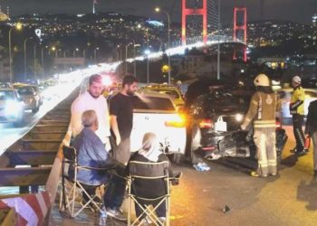 15 Temmuz Şehitler Köprüsü’nde zincirleme kaza!