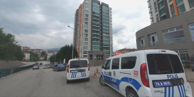 2 yaşındaki Alper’in feci ölümü! 12. kattan düştü, soruşturma başlatıldı