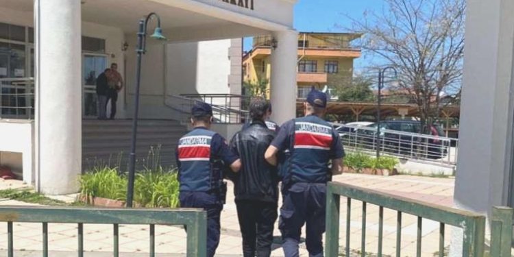 21 yıl mahpus cezası ile aranan şahıs tutuklandı
