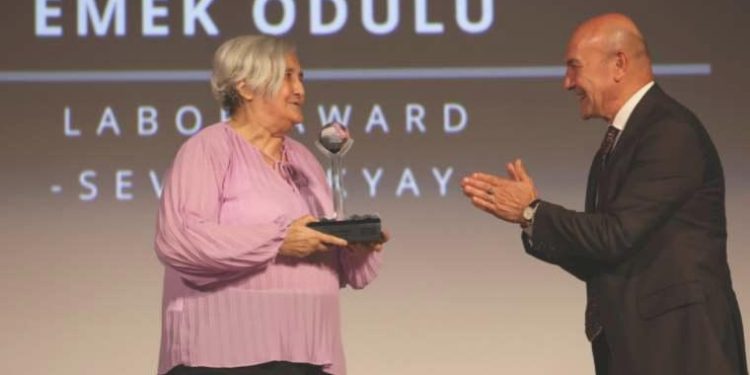 3. İzmir Milletlerarası Sinema ve Müzik Şenliği başladı