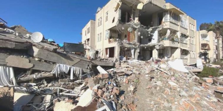 6 Şubat sarsıntılarından evvel Hatay’ın ‘Alaçatı’sı diye anılıyordu: Arsuz sığınak oldu