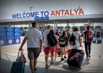 Antalya’ya yeni rekor: 5 milyon turist