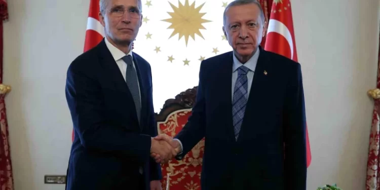 NATO Genel Sekreteri Stoltenberg: Türkiye değerli bir NATO müttefiki ve ittifaka kritik katkılar sağlıyor