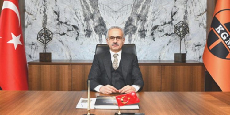 Abdülkadir Uraloğlu kimdir?