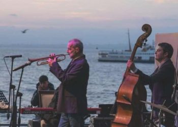 ‘Adalar’da Caz’ keyfi