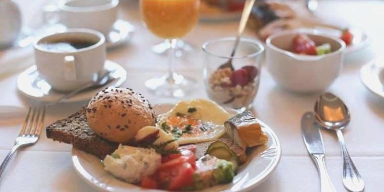 ‘Akdeniz tipi beslenmeyle kolon kanseri riski azaltılabilir’