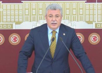 AKP’den memur artırımı, emekli maaşı ve minimum fiyat açıklaması