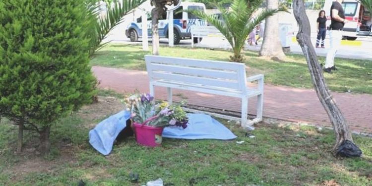 Antalya’da çiçek satıcısı meyyit bulundu!