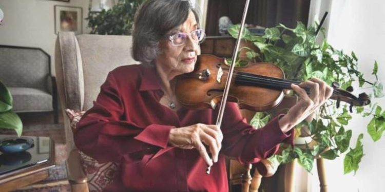 Atatürk Türkiye’si Aydınlanma Devrimi’nin simgesiydi