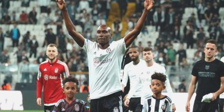 Atiba Hutchinson’dan futbola veda