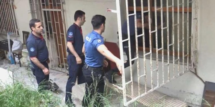 Avcılar’da kuşkulu bayan mevti: Meskende meyyit bulundu