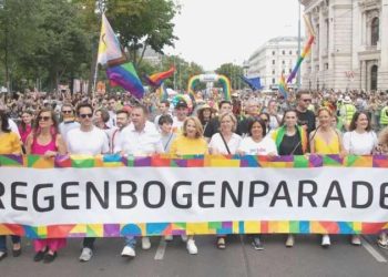 Avusturya’da Onur Yürüyüşü’ne atak hazırlığındaki 3 kişi gözaltında