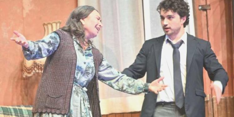 ‘Aydınlıkevler’in yaz sahneleri başlıyor