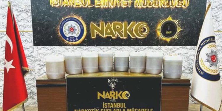 Bakan Yerlikaya duyurdu: Silivri ve Başakşehir’de ‘metamfetamin’ operasyonu