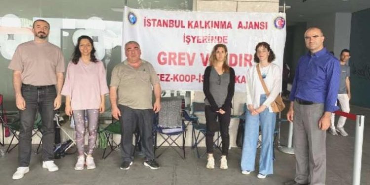 Bakanlığa bağlı İstanbul Kalkınma Ajansı’nda çalışanların grevi sürüyor: Enflasyonun faturası emekçiye!