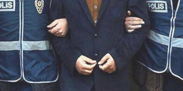 Balıkesir’de FETÖ operasyonu: 10 gözaltı