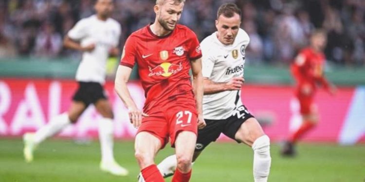 Bayern Münih, Leipzig’den Konrad Laimer’i transfer etti