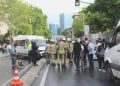 Beşiktaş’ta servis minibüsü arabaya çarptı: 4 yaralı