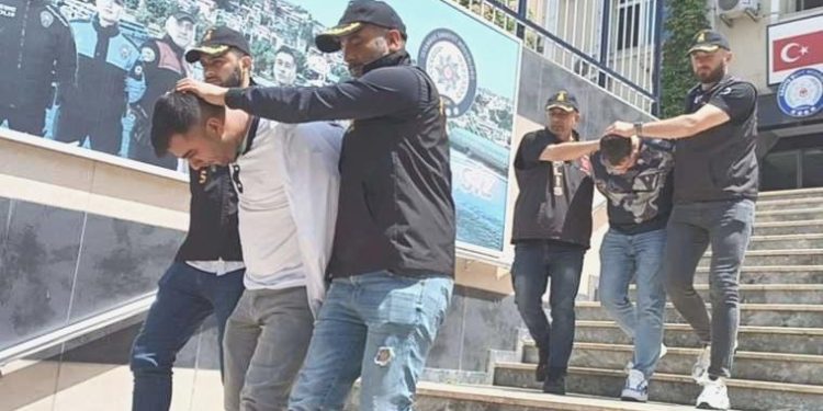 Beyoğlu’nda kahvehaneye taarruz: 1 meyyit, 1 yaralı