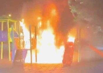 Bingöl’de çocuk parkı ateşe verildi