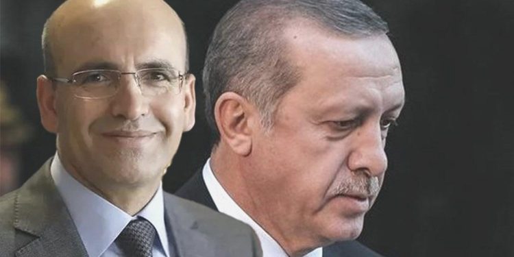 Bloomberg’den Mehmet Şimşek tahlili: Erdoğan absürd ekonomik fikirlerinden vazgeçene kadar yapacağı atamalar yalnızca vitrin süsü