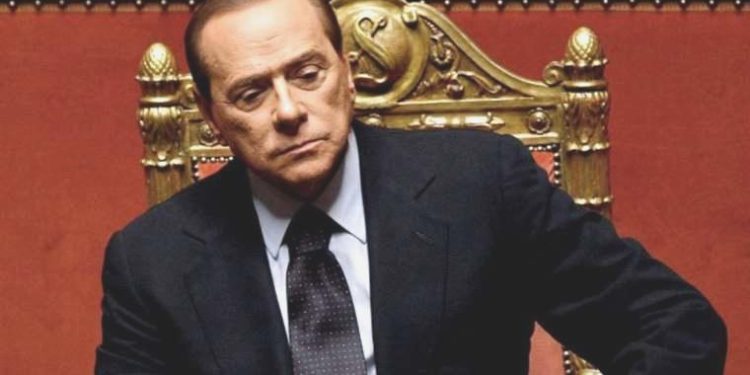 ‘Bunga bunga’ partilerinden rüşvet davalarına… ‘Karanlıklar Şövalyesi’ Berlusconi aslında kimdir?