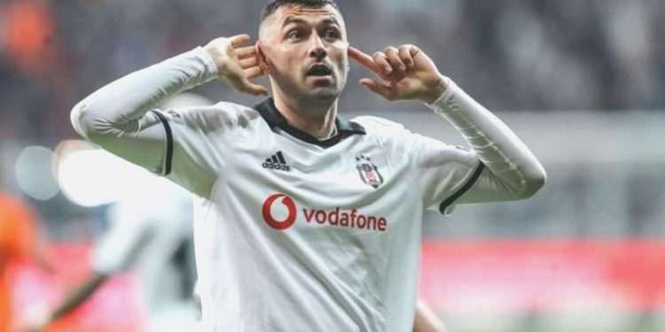 Burak Yılmaz geri dönüyor!