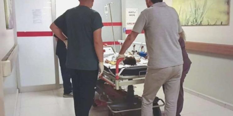 Bursa’da 3. kattan düşen bebek ağır yaralandı