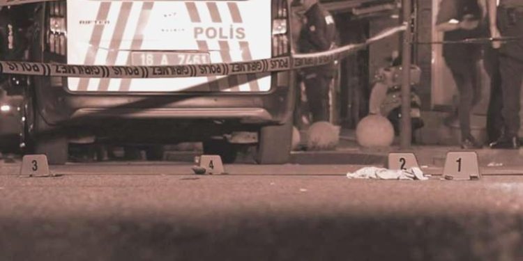 Bursa’da gece kulübü işletmecisi silahlı hücumda ağır yaralandı