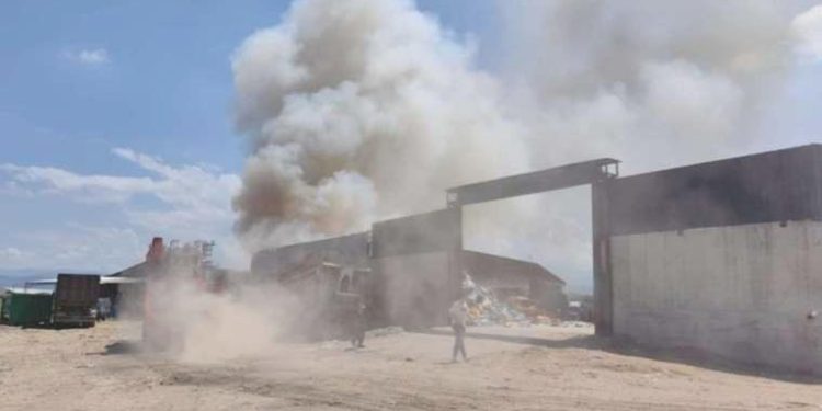 Bursa’da geri dönüşüm tesisinde yangın!