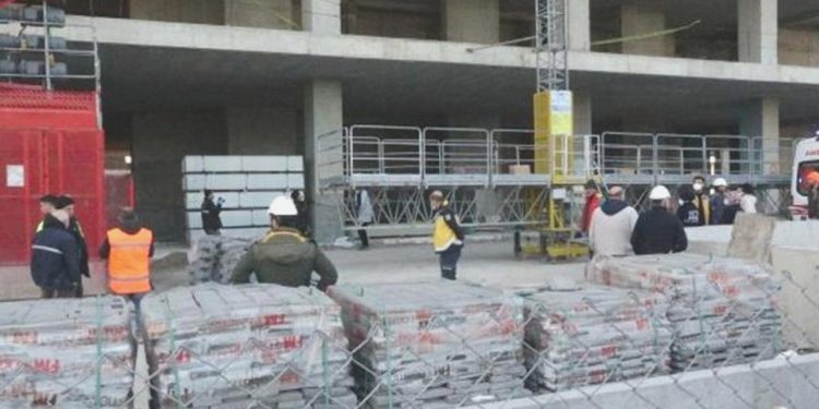 Bursa’da iş cinayeti: Vinçten düşen materyallerin altında kalarak hayatını yitirdi