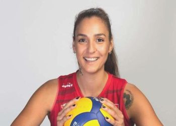 Büşra Cansu Kılıçlı kimdir, kaç yaşında, nereli? Büşra Cansu Kılıçlı hangi kadrolarda voleybol oynadı?