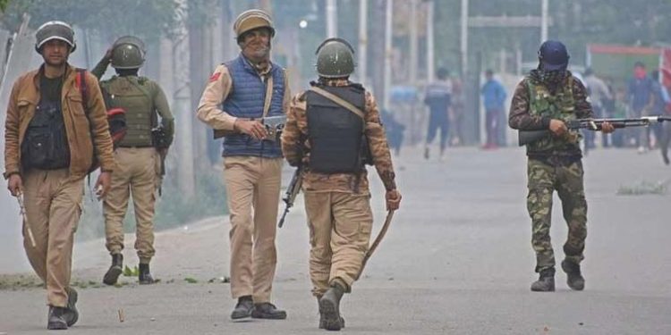 Cammu Keşmir’de çatışma: 5 direnişçi öldü