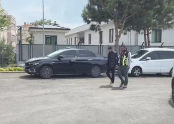CHP Ofisine Hücumda 3 Gözaltı