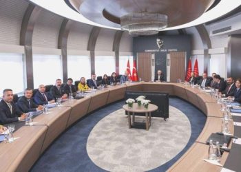 CHP’de yeni MYK birinci sefer toplandı