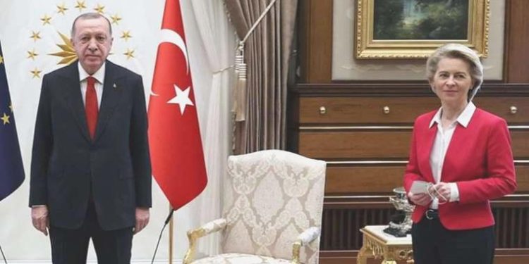 Cumhurbaşkanı Erdoğan,  AB Kurulu Lideri Von der Leyen ile telefonda görüştü