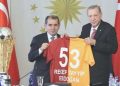 Cumhurbaşkanı Erdoğan, şampiyon Galatasaray’ı kabul etti
