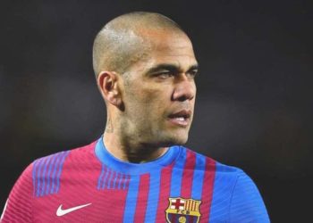 Dani Alves’in tutuksuz yargılanma talebi tekrar reddedildi
